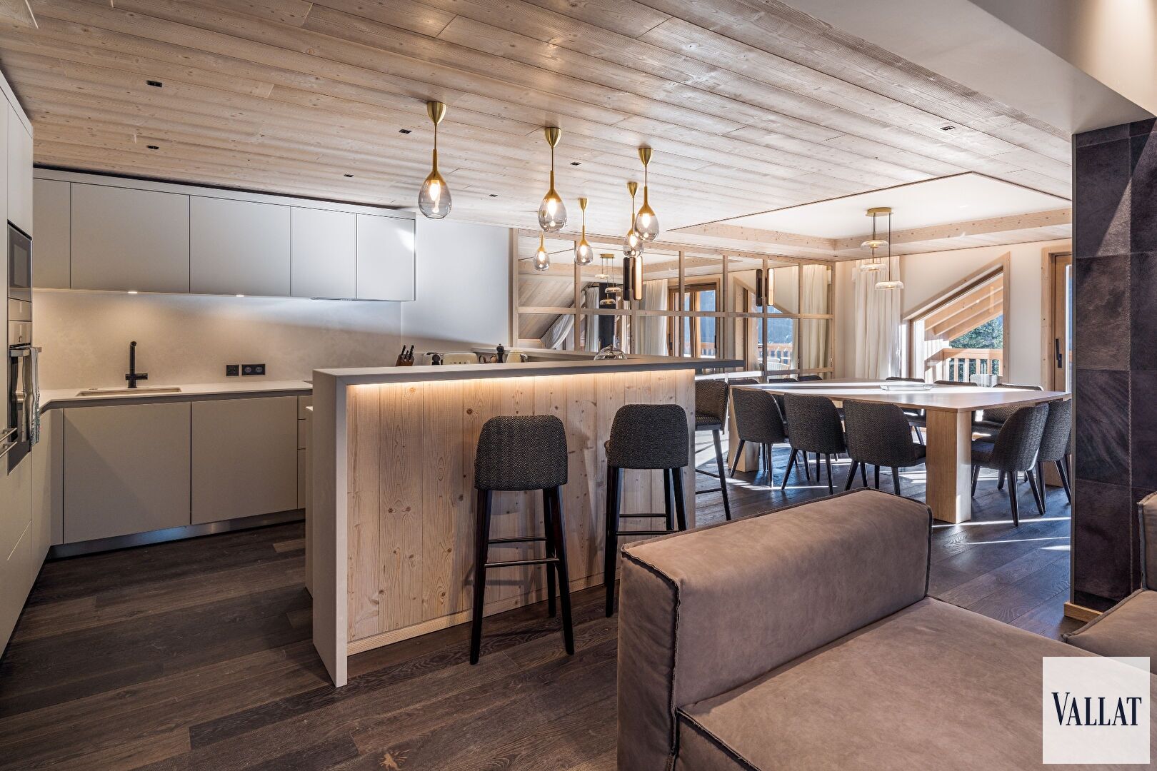 Photo Appartement Meribel Les Allues 5 pièce(s) 192. m2 image 1/6