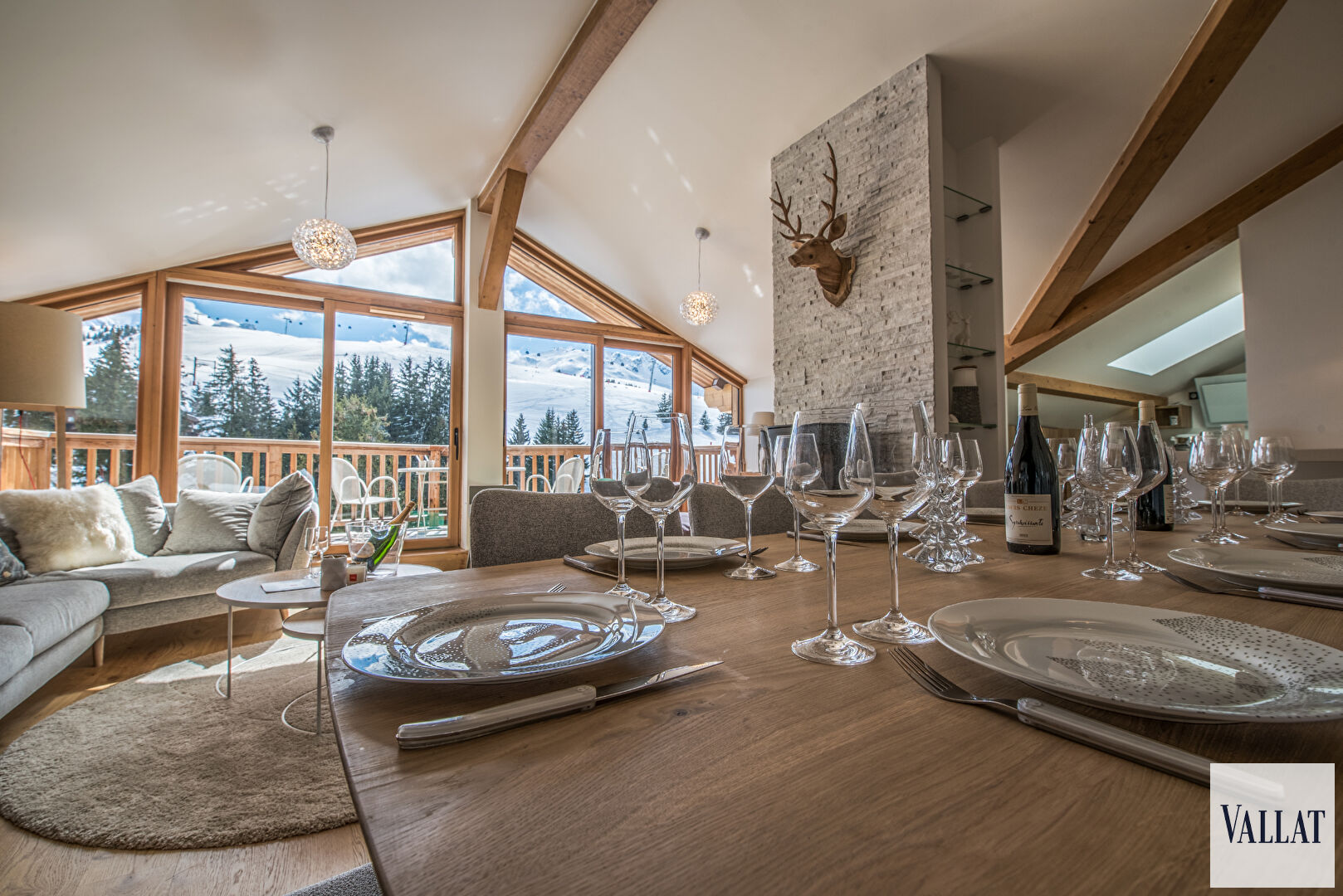 Photo Appartement skis aux pieds 3 chambres en dernier étage Courchevel Moriond image 2/6