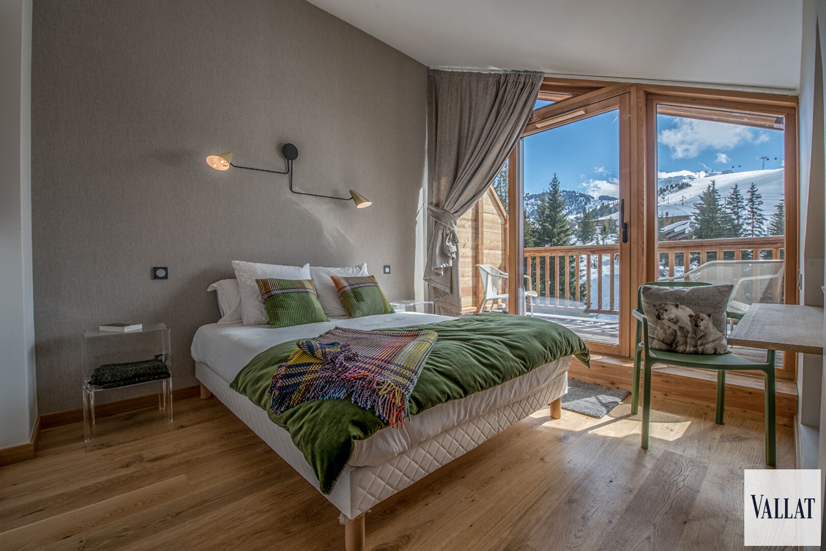 Photo Appartement skis aux pieds 3 chambres en dernier étage Courchevel Moriond image 5/6