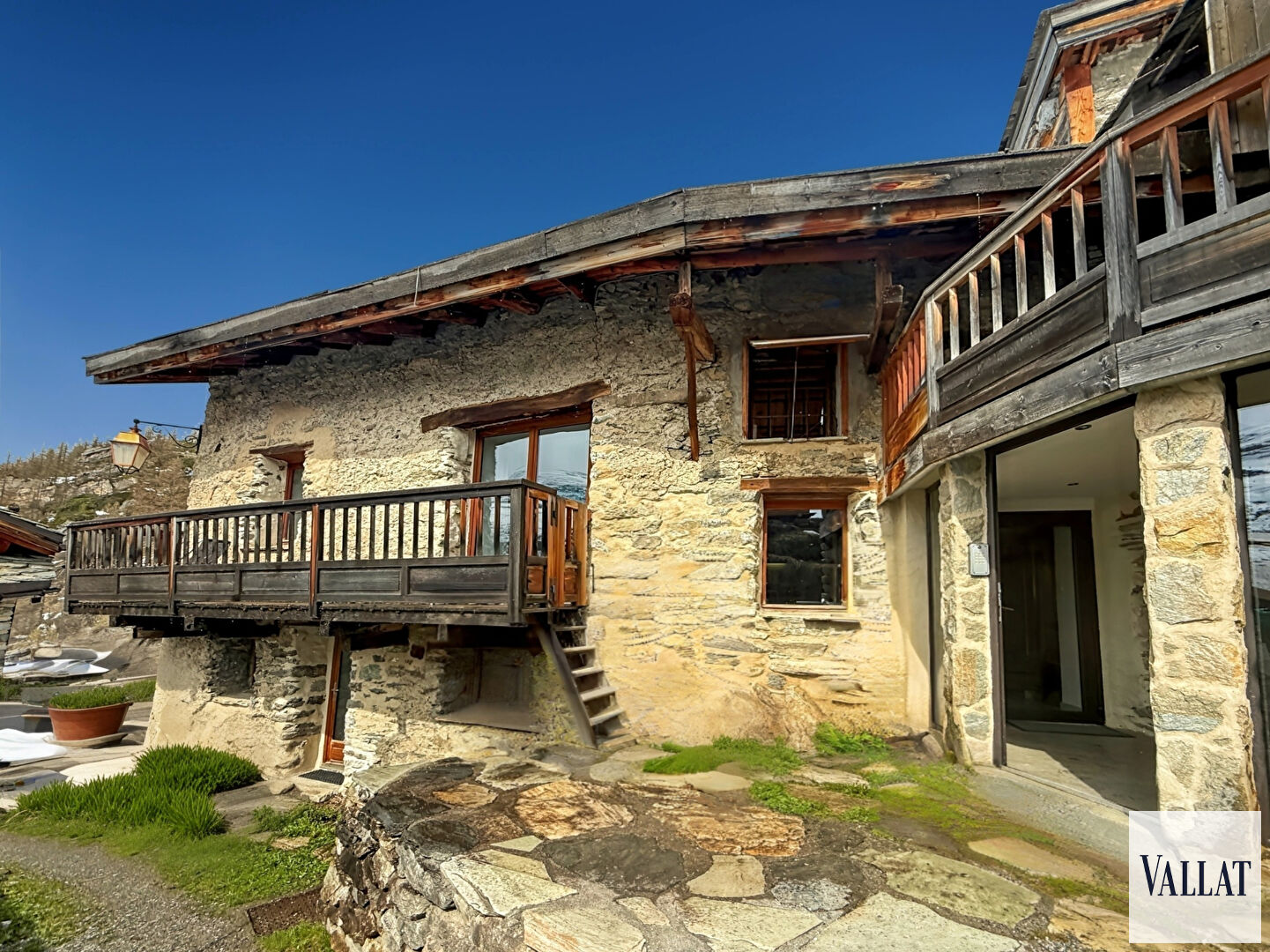 Chalet authentique rénové 5 chambres entre Tignes et Val D'Isère