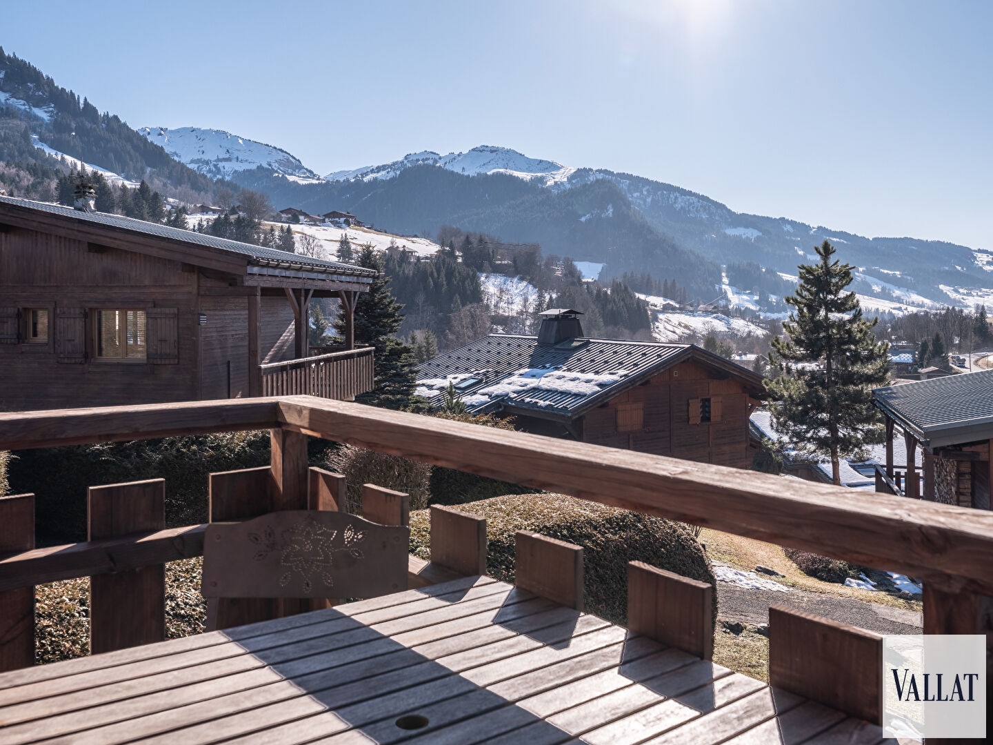 Photo Charmant demi chalet idéalement situé à MEGEVE image 2/6