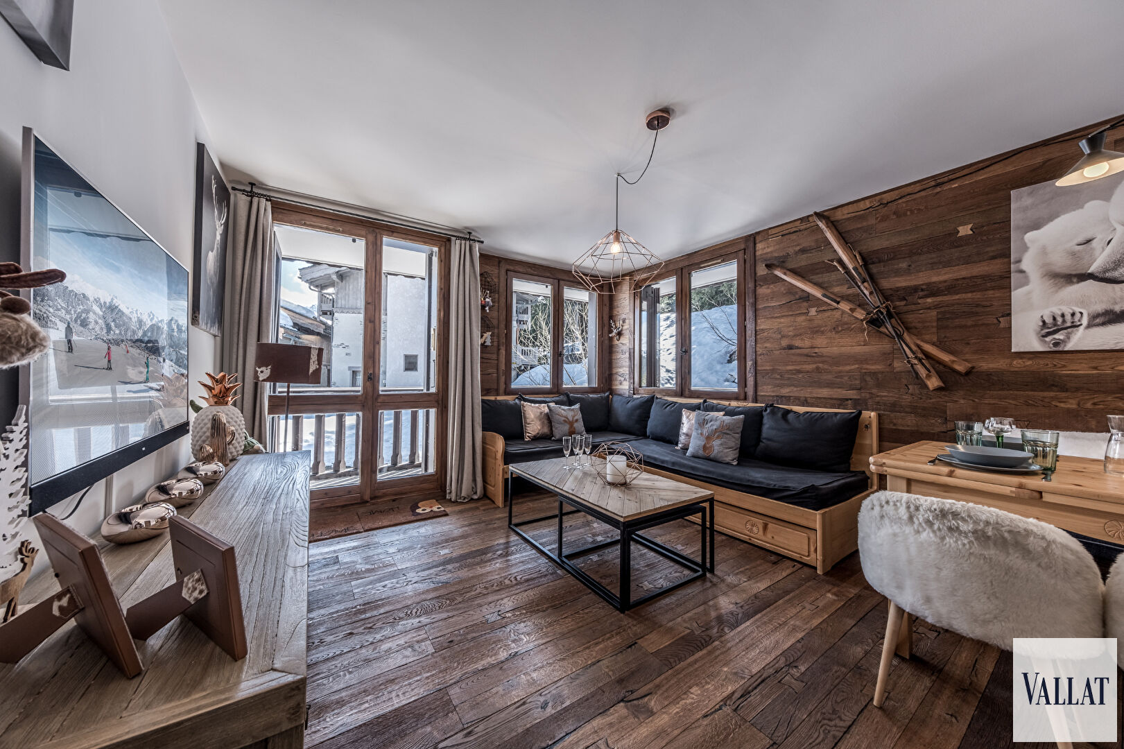 Appartement familial  2 chambres sur les pistes de ski à Courchevel 1850
