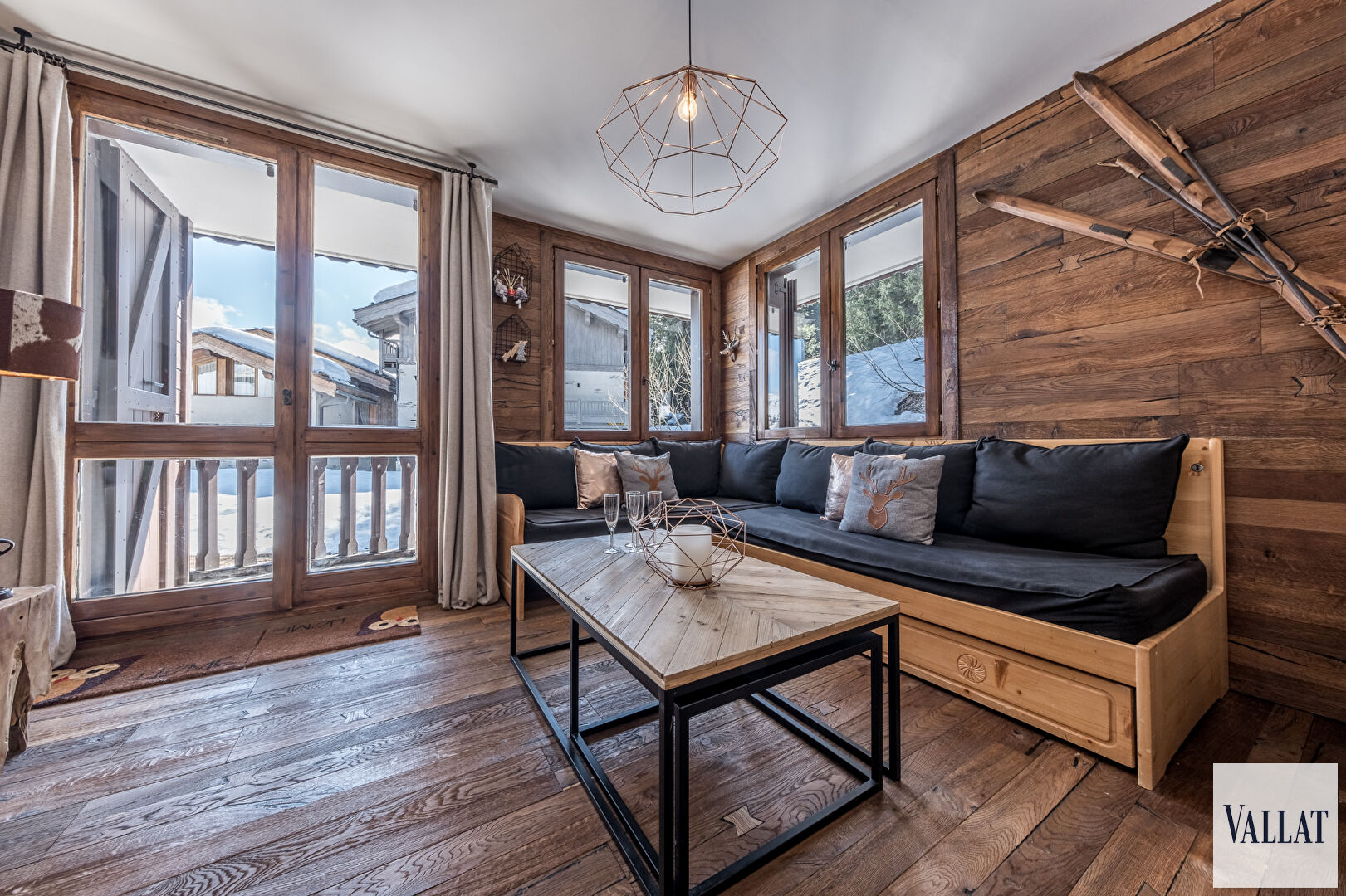 Photo Appartement familial  2 chambres sur les pistes de ski à Courchevel 1850 image 4/6