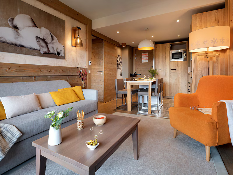 MERIBEL - IDEALEMENT SITUE DANS LE CENTRE STATION