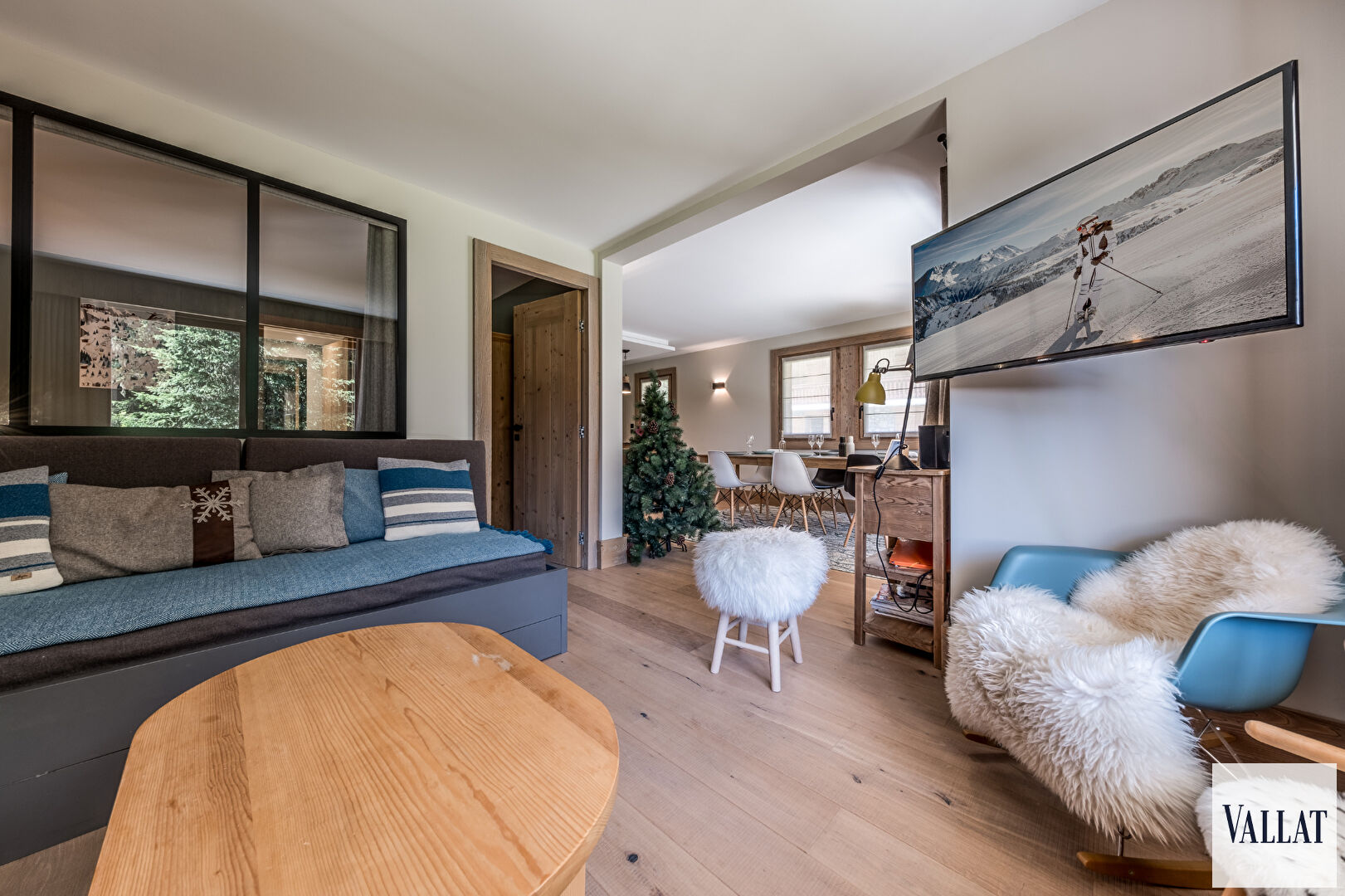 Photo EXCLUSIF -EXCEPTIONNEL APPARTEMENT AU PIED DES PISTES image 4/6