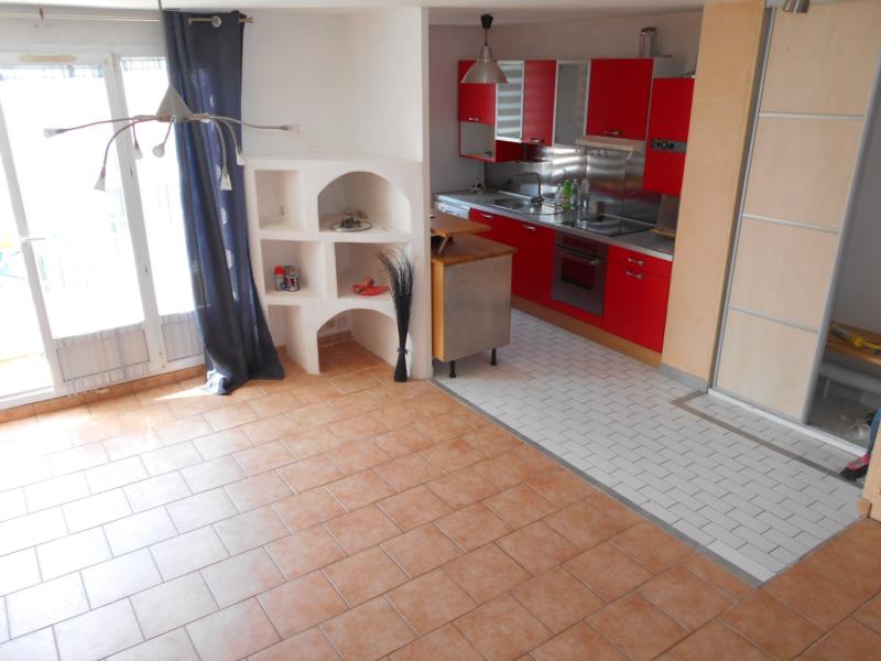 À vendre, appartement 4 pièces d'une surface habitable de 86,68 m² à PONTAULT COMBAULT (77340).