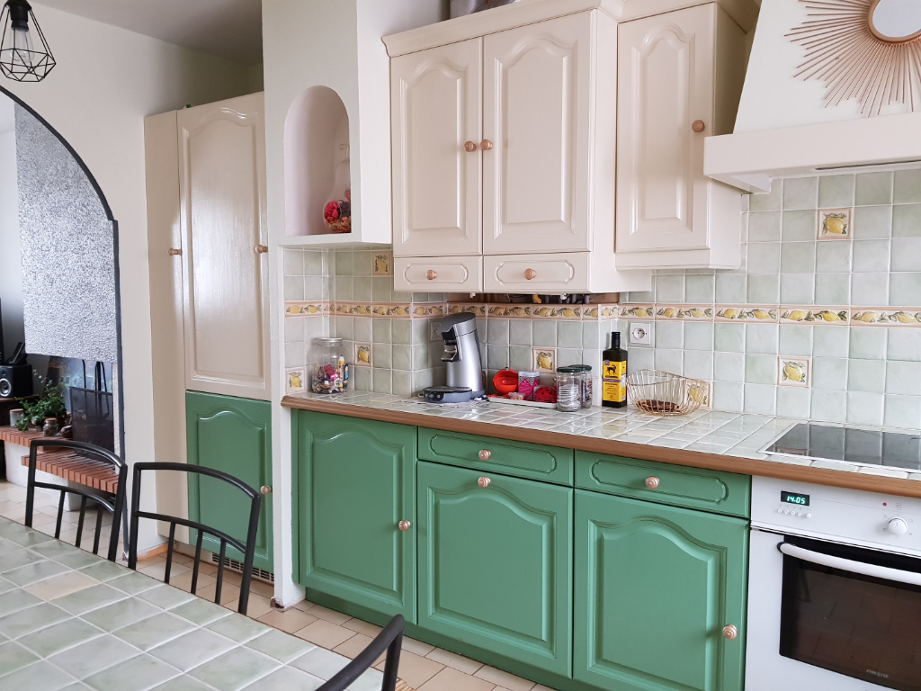Vente : appartement en duplex T4 (82 m²) à EMERAINVILLE