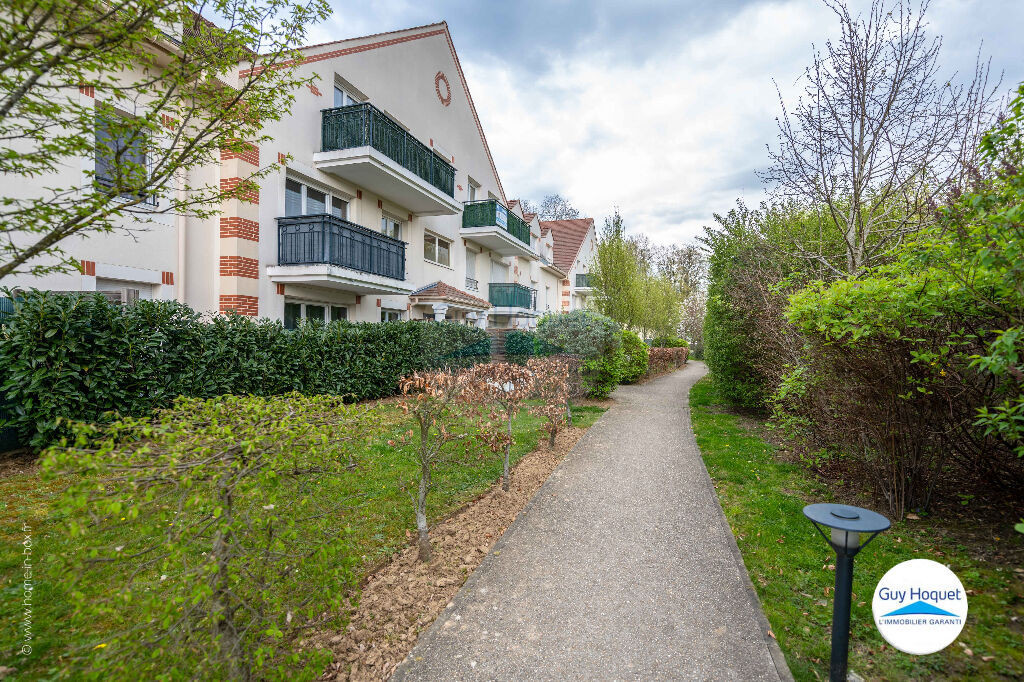 Vente d'un appartement F3 avec balcons à ROISSY EN BRIE