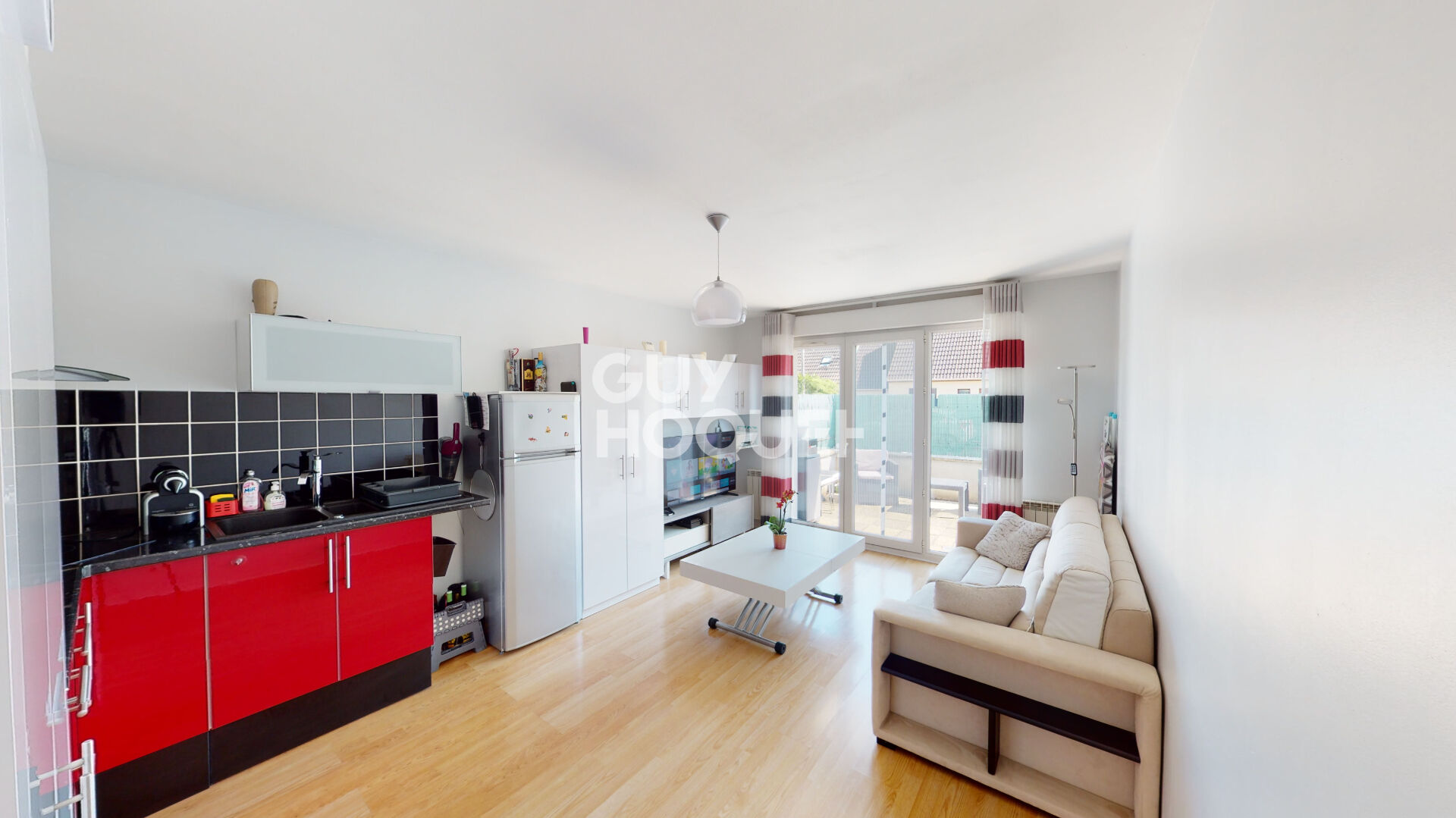 PONTAULT COMBAULT : appartement T1 (26 m²) en vente