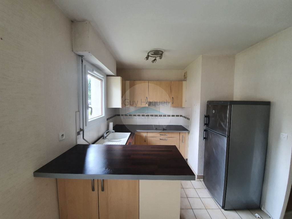 Location d'un appartement T2 à PONTCARRE