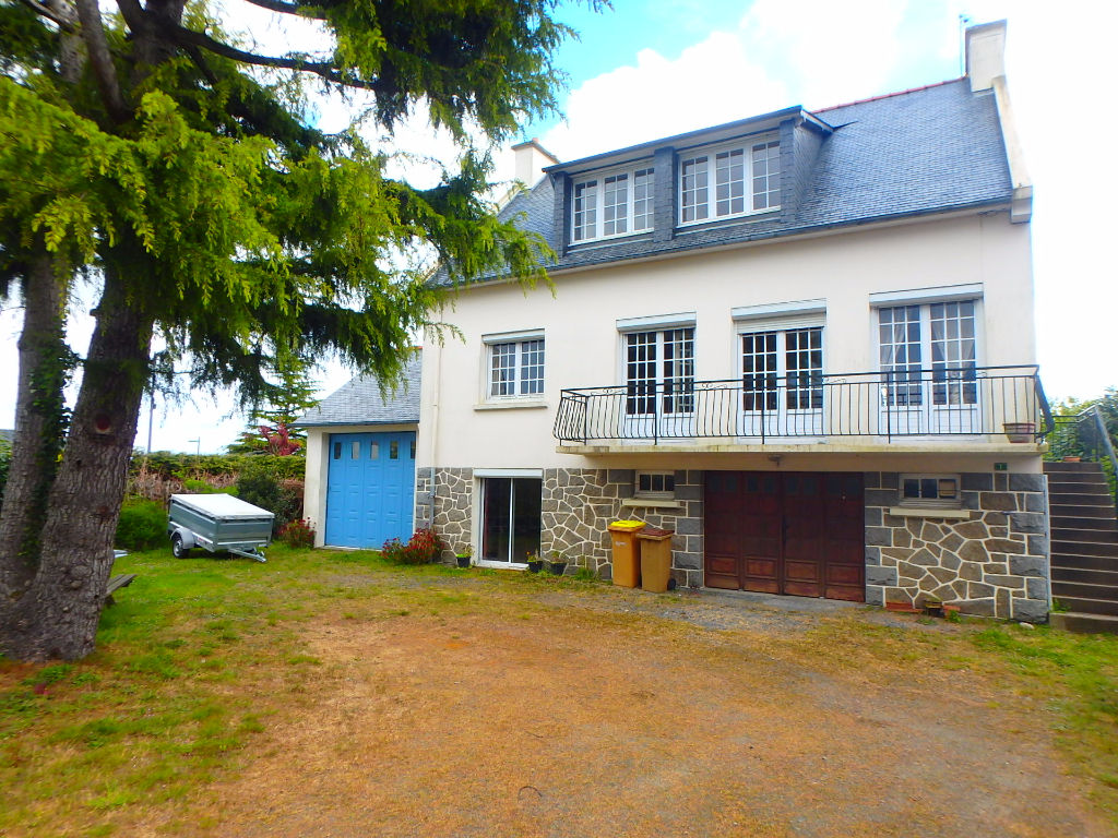 Maison Pledran 5 pièce(s) 118 m2