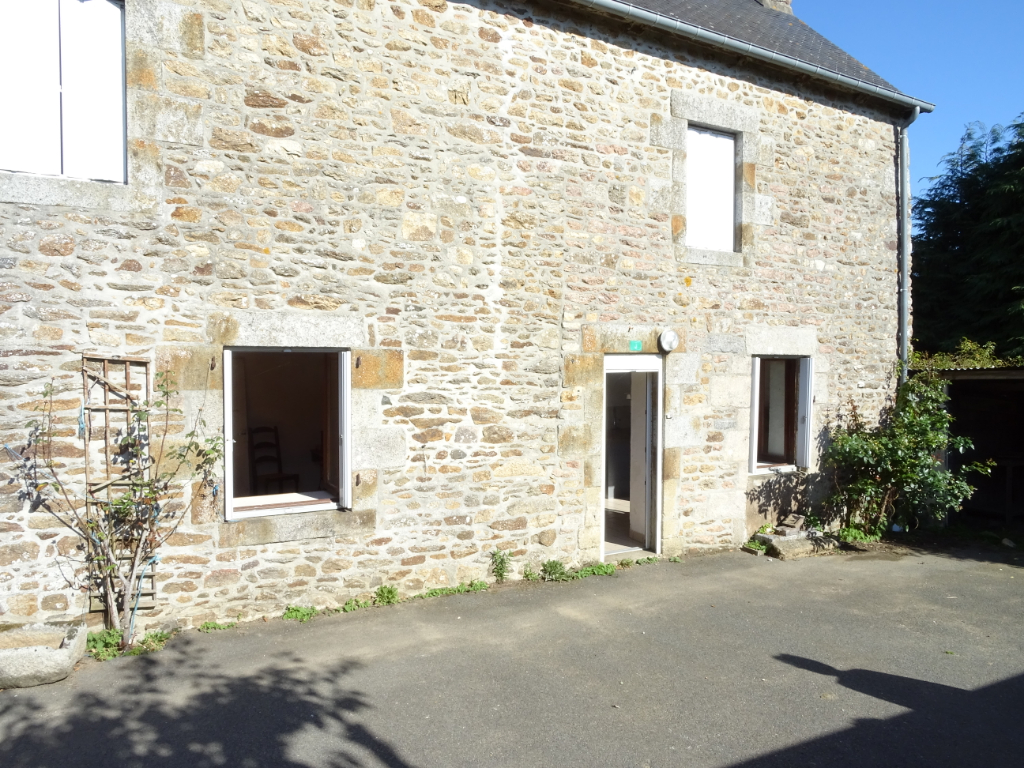 En exclusivité au Bourg de Saint-Donan