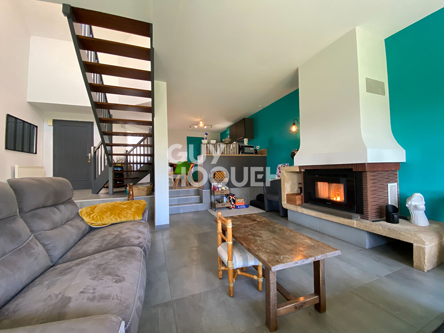 CHARMANTE MAISON ATYPIQUE - LE FOEIL