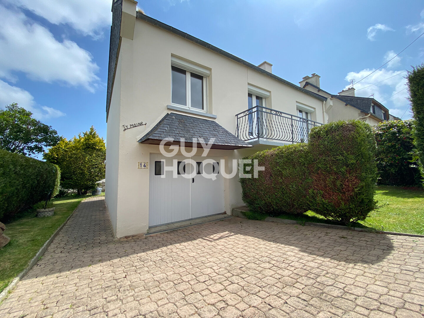 JOLIE MAISON AVEC BEAU TERRAIN - PLOUFRAGAN