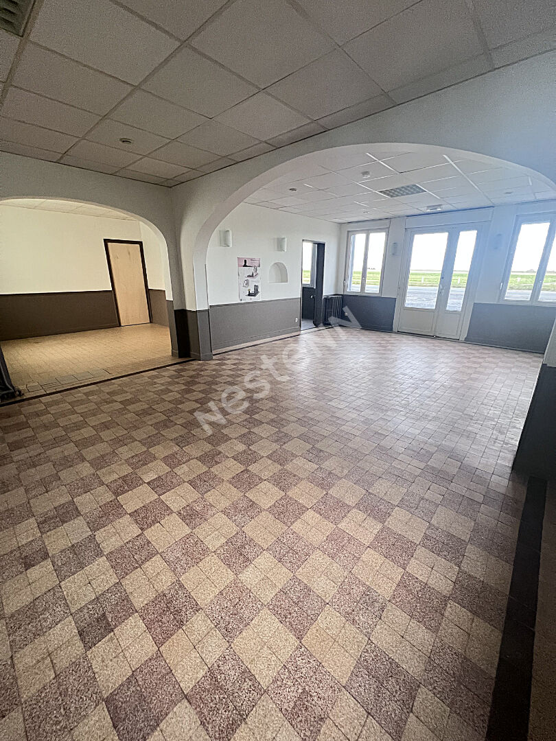 Photo AXE PASSANT LAON-REIMS : Immeuble local commercial + appartement image 3/6