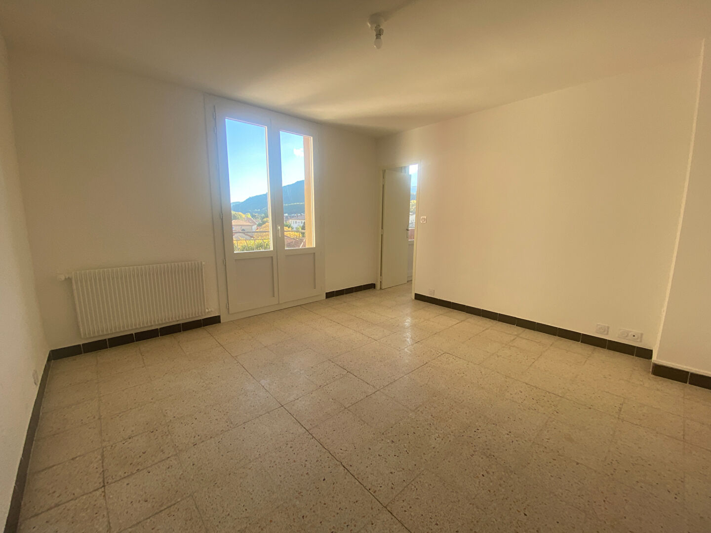 À vendre : Appartement 3 pièces avec cave à Sisteron