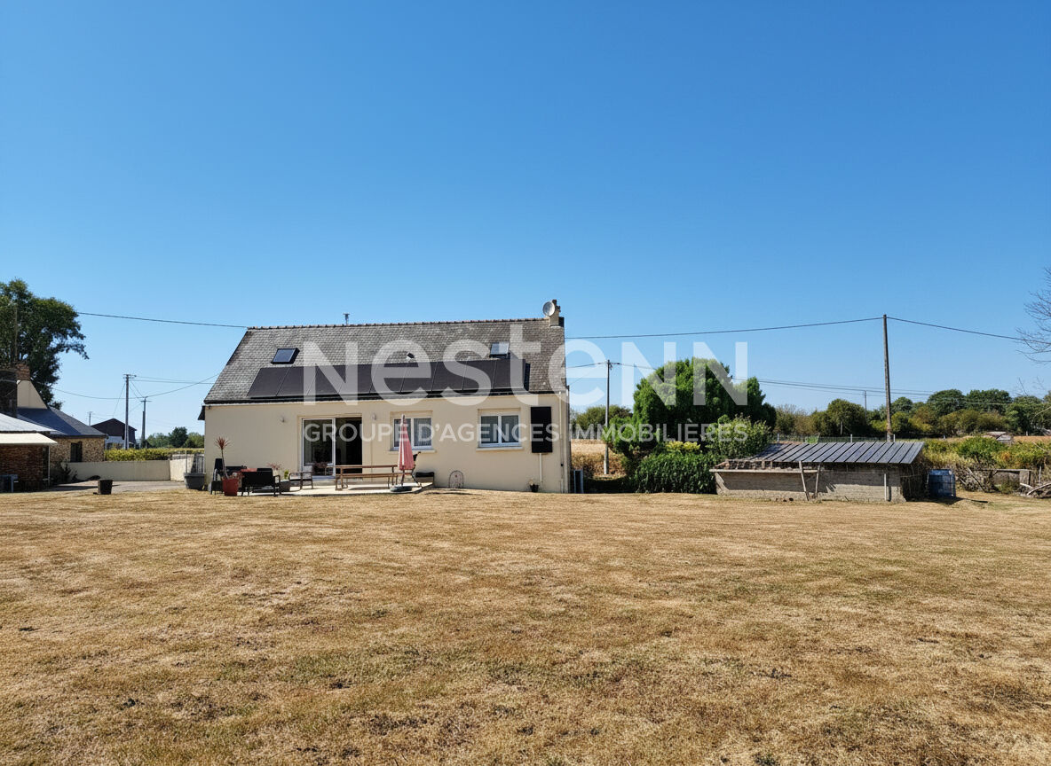 Maison à vendre à Plumelec 117m² 4 chambres 3450 m² de terrain clos / Morbihan / Bretagne