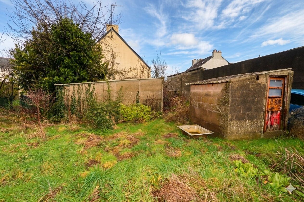 Terrain constructible de 188 m², libre de constructeur à Saint Nazaire