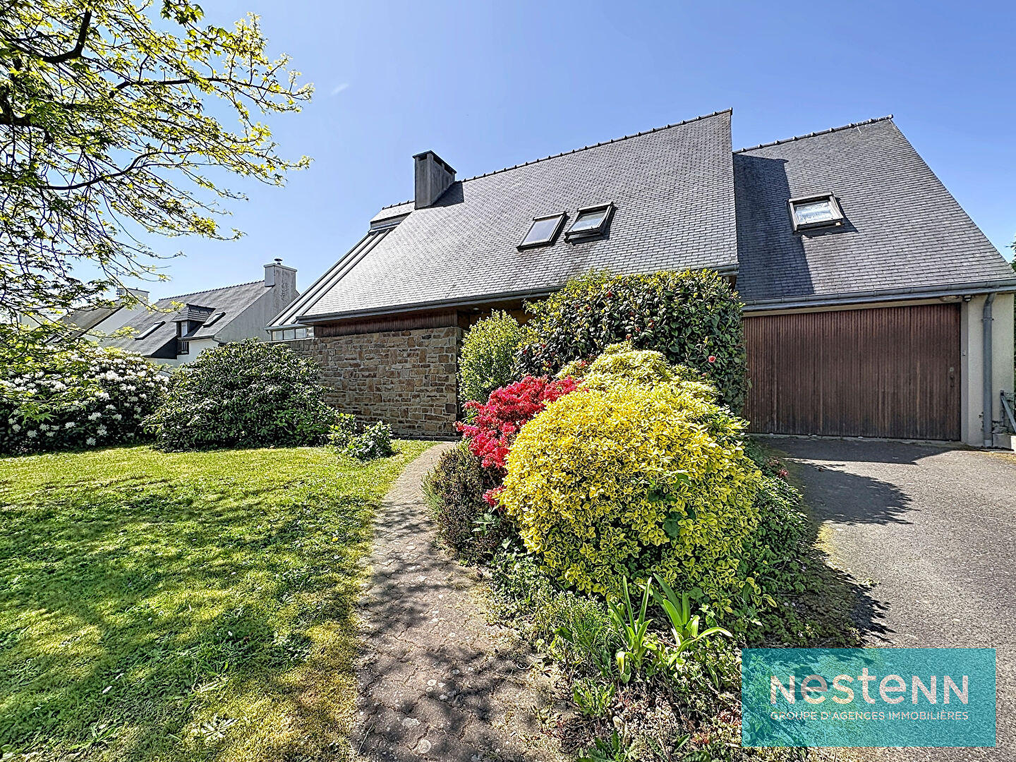 A VENDRE - Maison familiale à vendre à Trégueux - 4 chambres et 2 bureaux - Le calme d'une impasse à deux pas du bourg