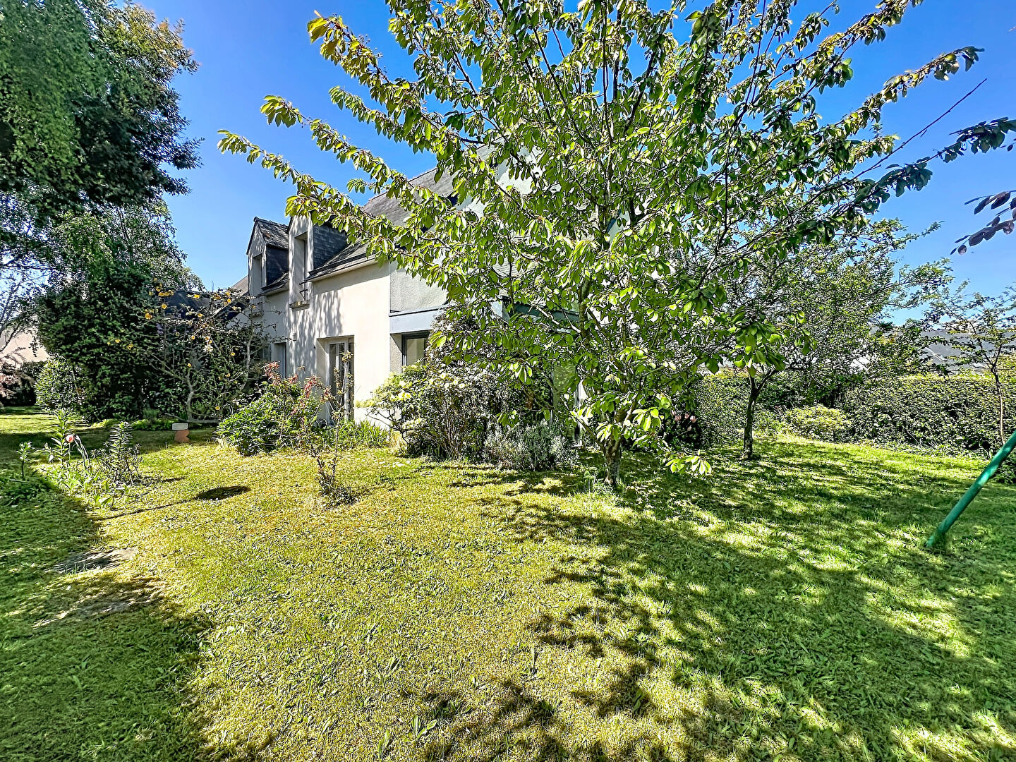 Maison familiale à vendre Langueux - Maison familiale avec six chambres au calme à proximité des commerces de Langueux !