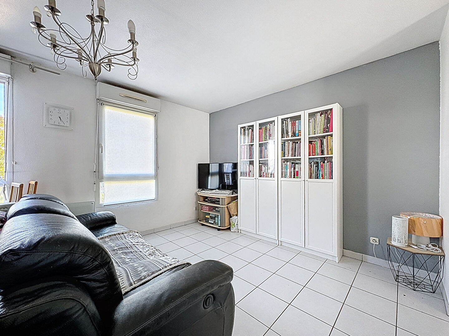 À vendre ? Maison 3 chambres avec jardin et stationnement à Saint-Pierre-des-Corps proche gare tgv ,centre ville, commerces