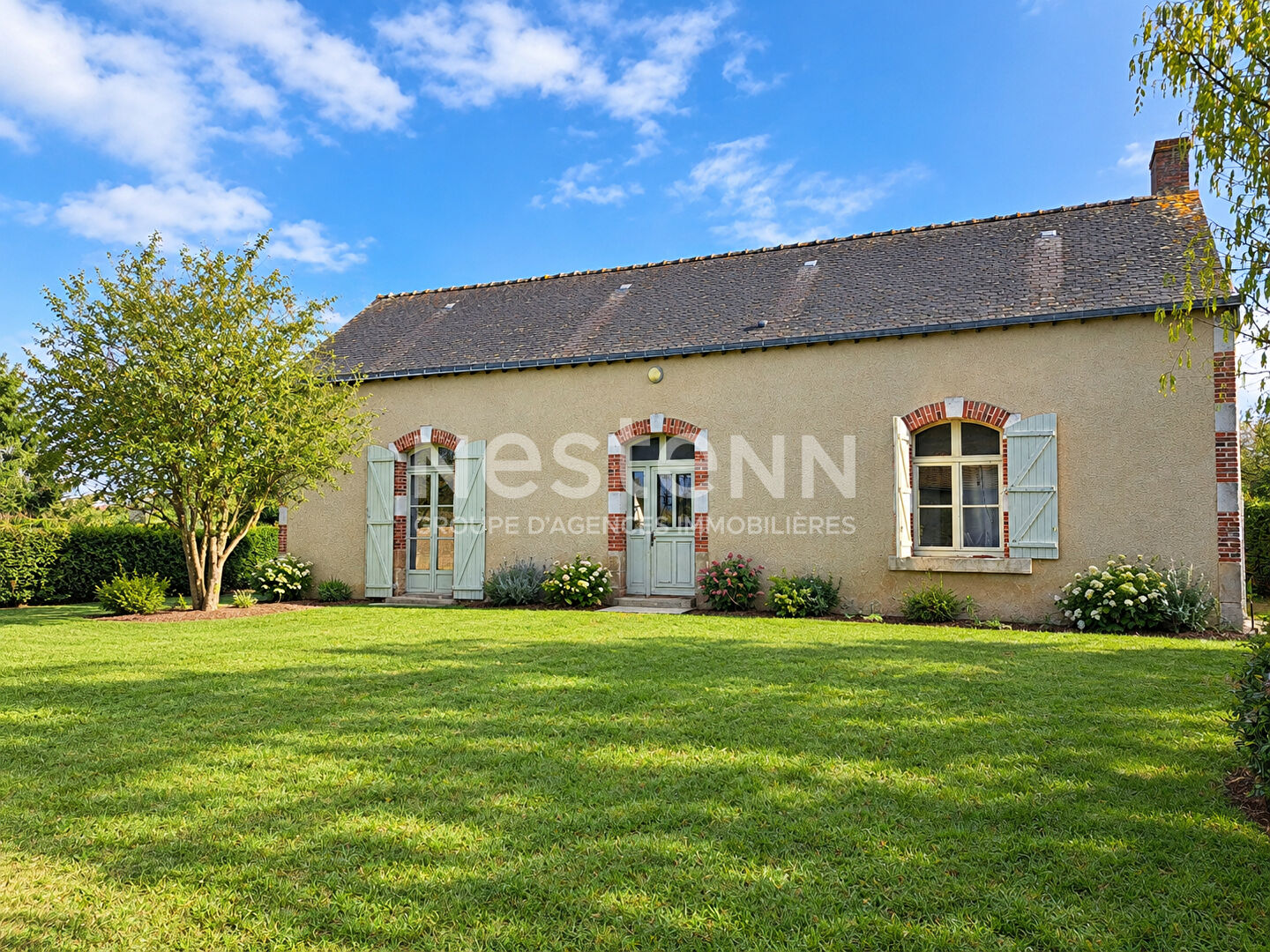 MAISON DE PLAIN-PIED A CROSMIERES