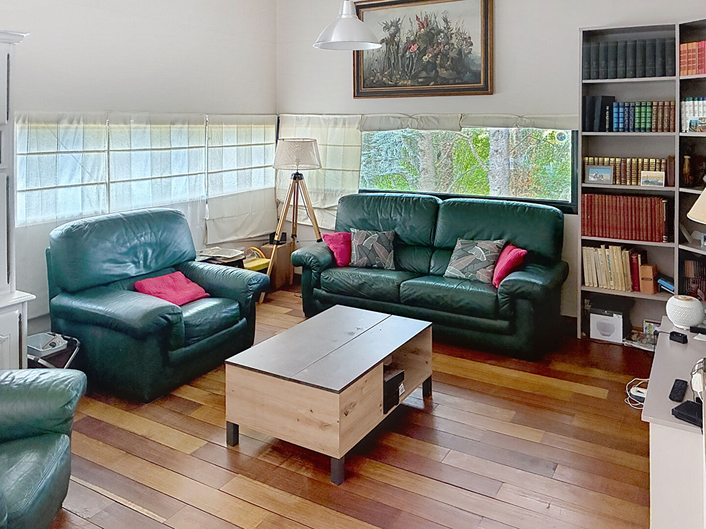 Maison 5 pièces de 105,40 m² à Briollay Plain-pied, 3 chambres et grande terrasse