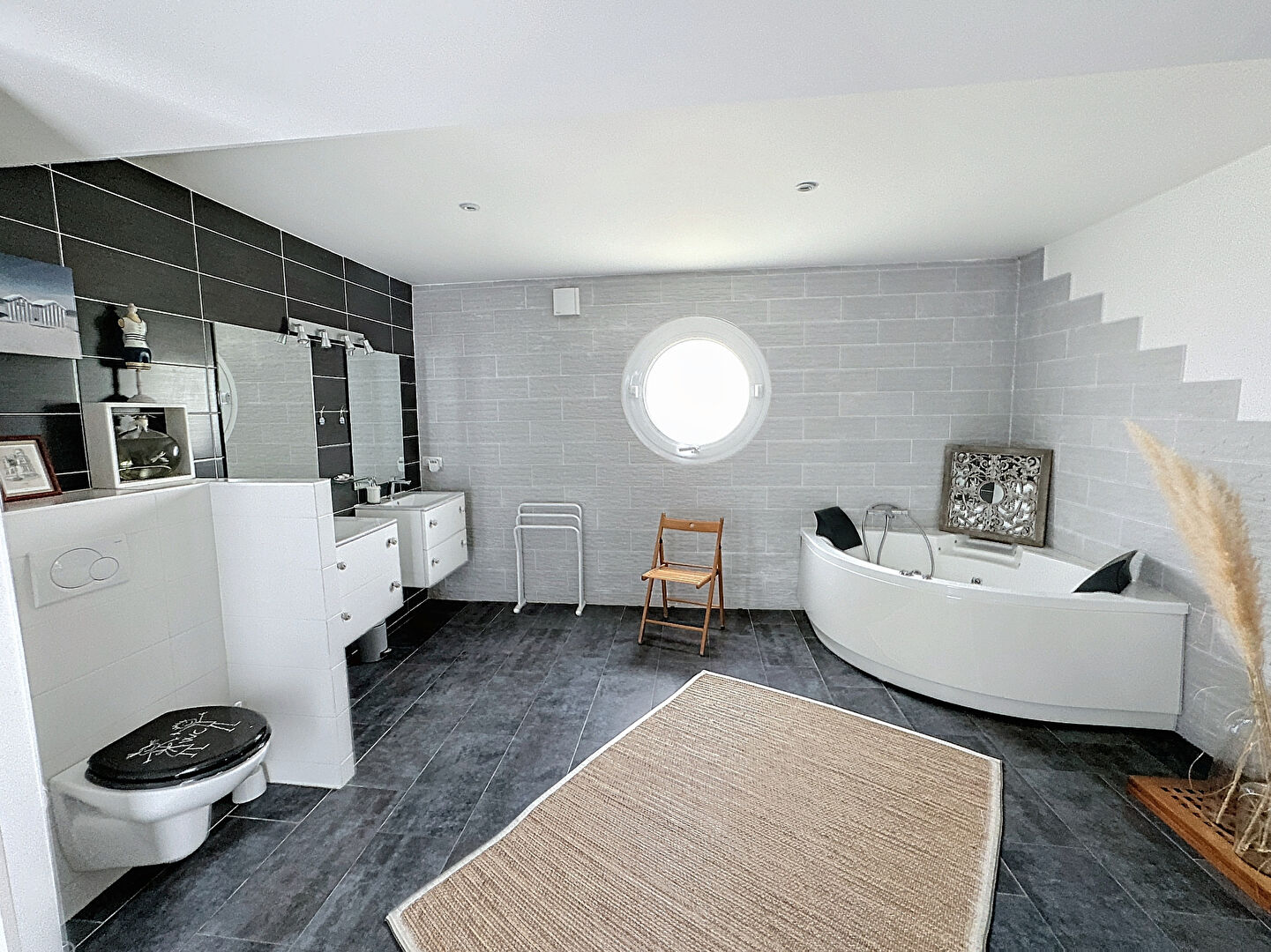 Photo Vente Maison - 270m² - Lorient - KERYADO image 3/6