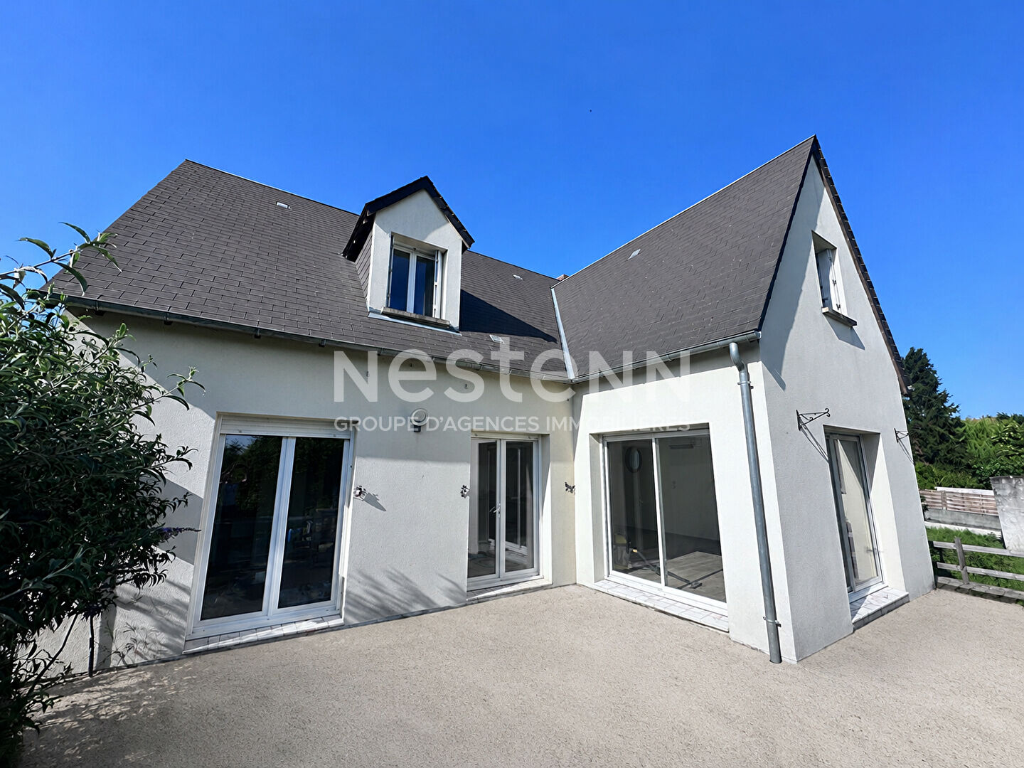 Vente beau pavillon de 148.11 m² avec 5 chambres, jardin à Chemillé-sur-Dême (37370)