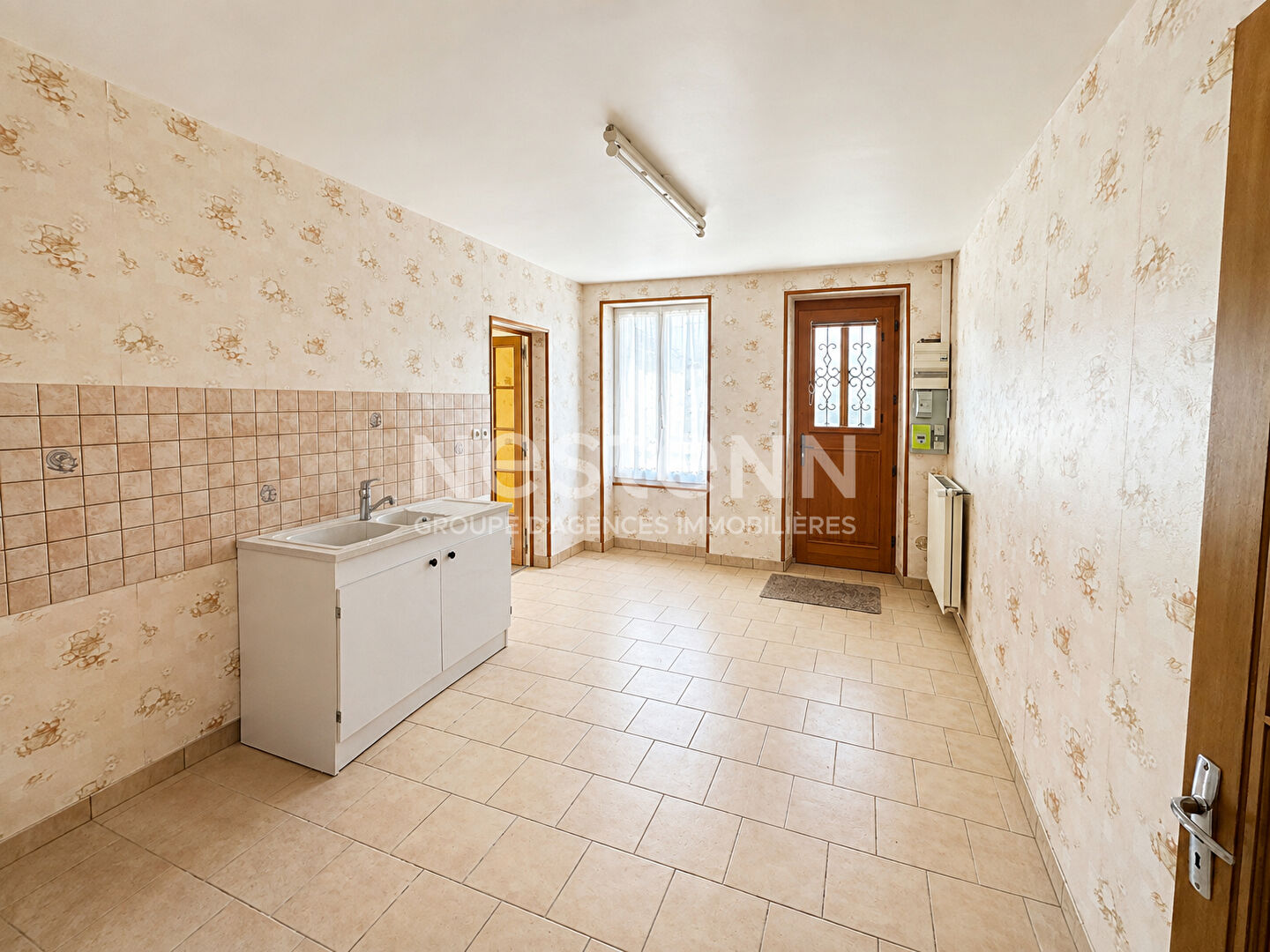 Agréable maison de 110.21 m² à vendre centre ville d'Aubigné-Racan (72800)