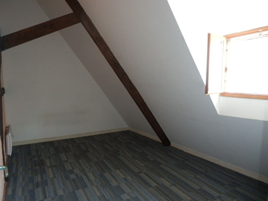 Photo Appartement à louer centre de Loches, à 2 pas des commerces image 4/5