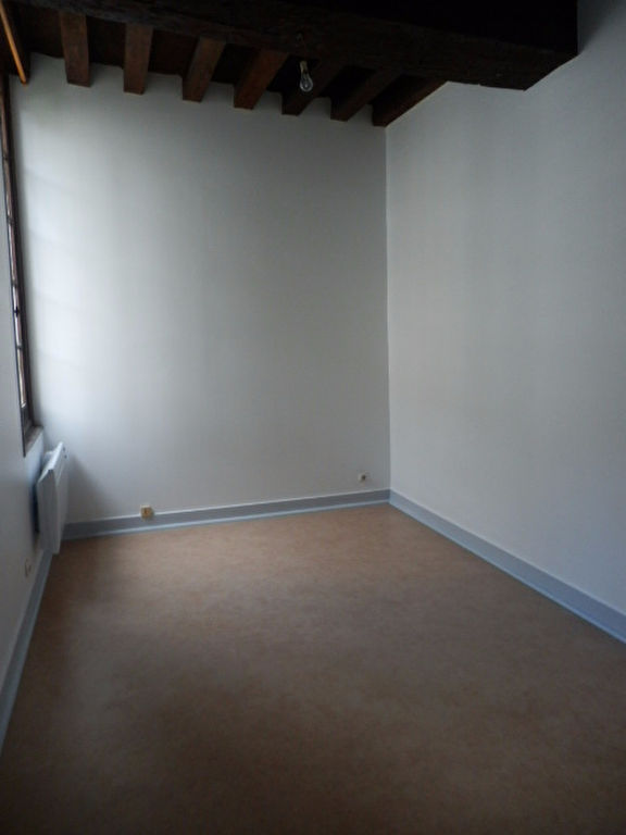 Photo Appartement à louer hyper centre de Loches image 5/6