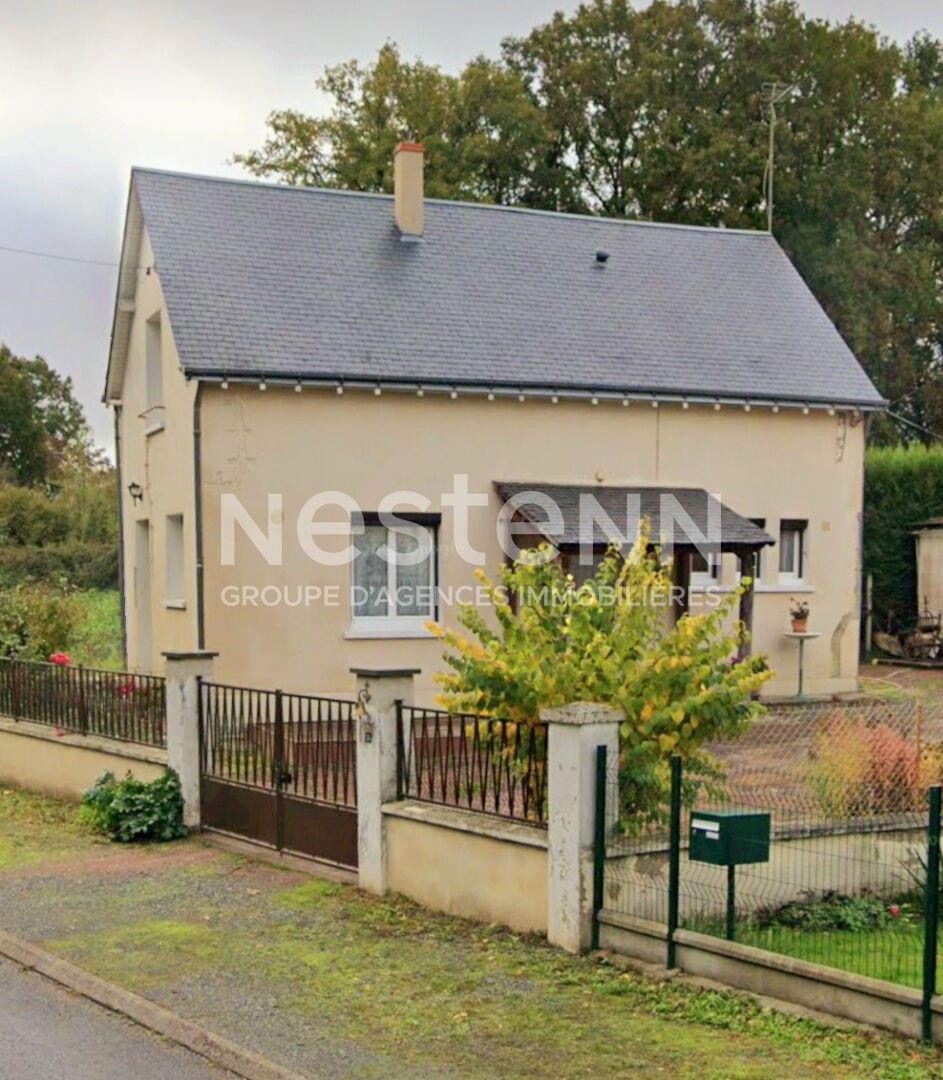 Photo EXCLUSIVITE: Maison à Villeloin Coulange proche commerces image 1/6
