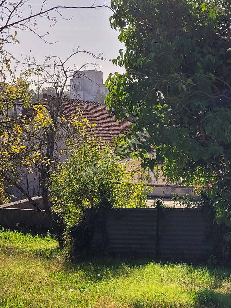 Photo Terrain constructible avec garage : Loches: - Centre ville image 4/6