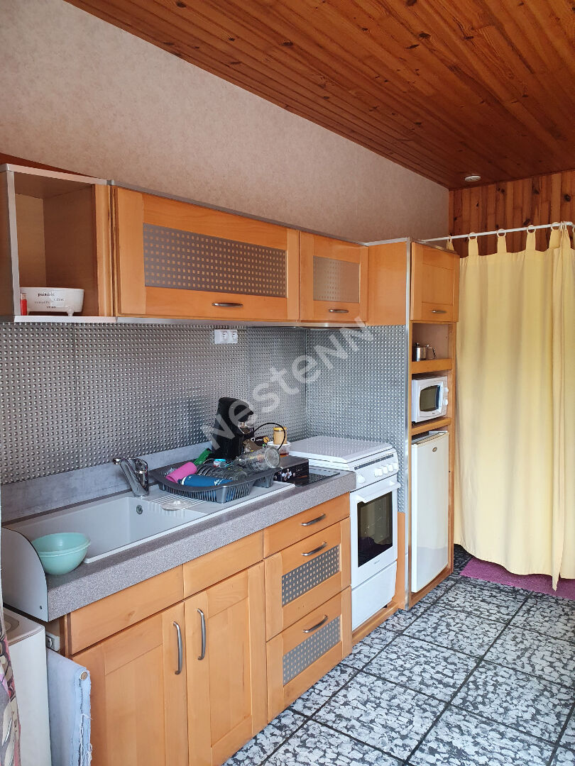 Studio meublé à louer Loches