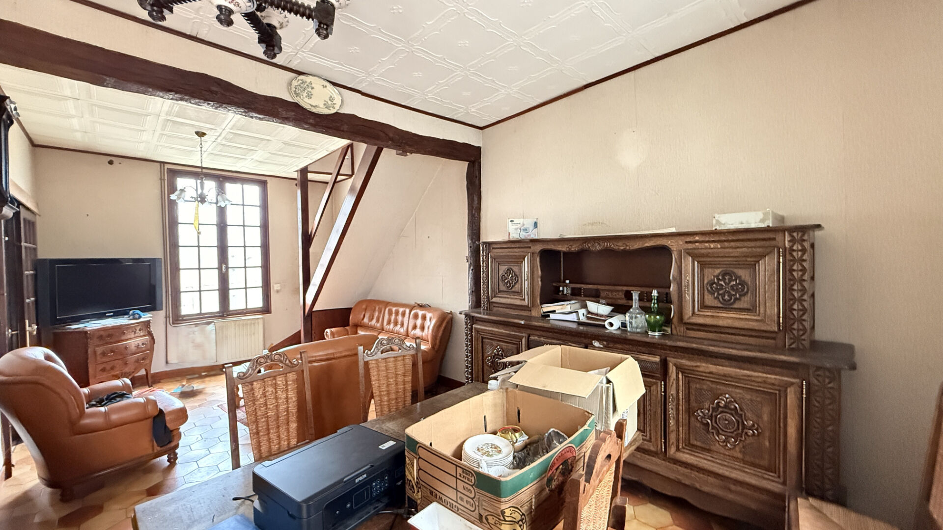 SAINTE GENEVIEVE  PROCHE.. MAISON 4 PIECES, 2 CHAMBRES, CAVE, JARDIN