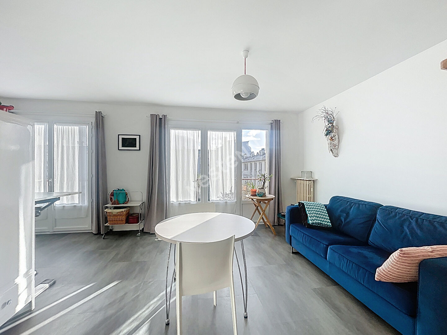 EXCLUSIVITE ,NANTES SAINTE THERESE-ROND POINT DE VANNES,charmant T4, 2 chambres ,balcon, parking