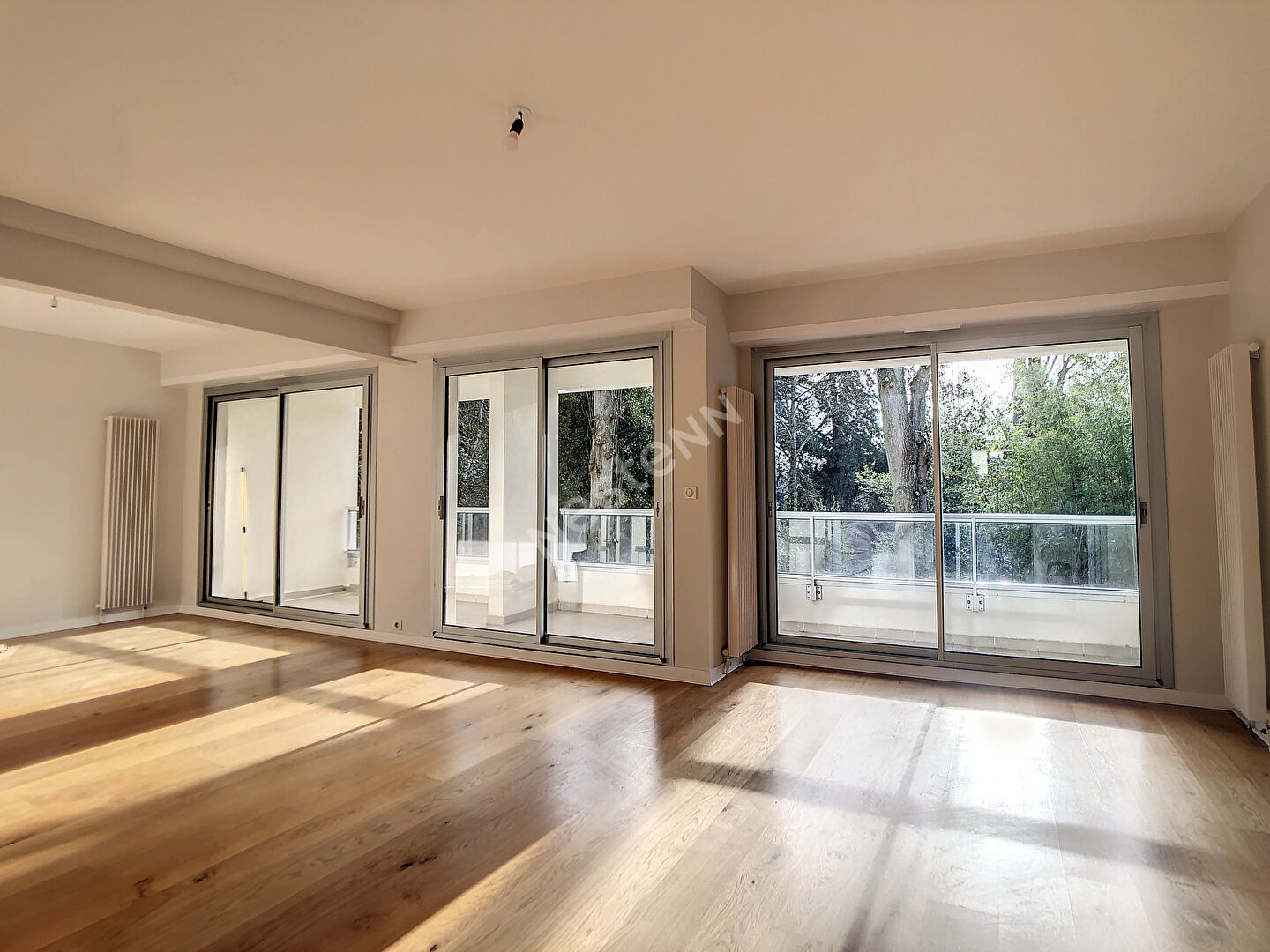 Agence immobilière de AVIS Immobilier Nantes Rond Point Vannes