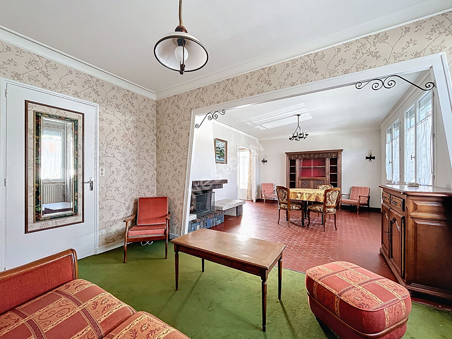 Photo ORVAULT - FERRIERE - PETIT CHANTILLY / Maison 5 pièce(s) 99 m2 / JARDIN / GARAGE image 1/6