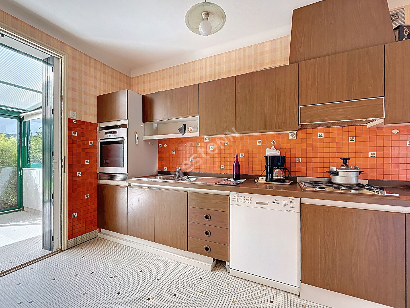 Photo ORVAULT - FERRIERE - PETIT CHANTILLY / Maison 5 pièce(s) 99 m2 / JARDIN / GARAGE image 4/6