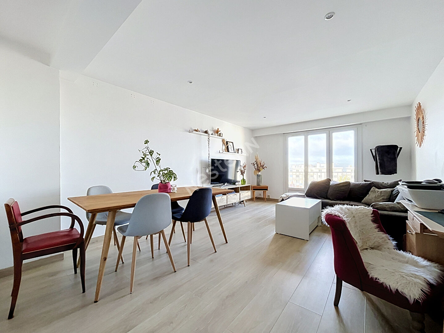 Agence immobilière de AVIS Immobilier Nantes Rond Point Vannes