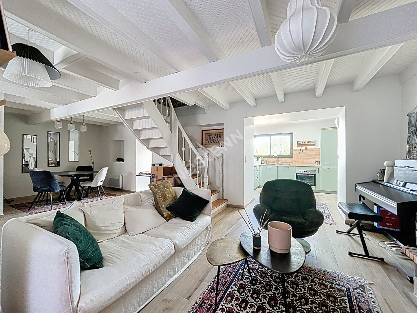 Charmante maison à vendre à Saint Jean de Boiseau  3 chambres , jardin et garage.