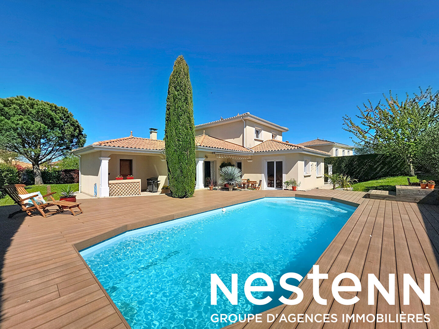 SAINT BONNET DE MURE LE HAUT Villa individuelle de 7 pièces et 185 m² habitables - Piscine - 5 chambres