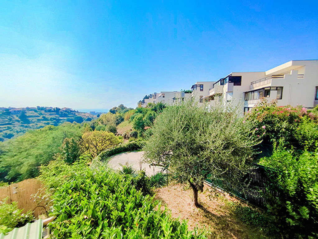 Hauteurs de Fabron - 3 pièces 80 m2 Vue Mer Loggia,Terrasse et calme absolue