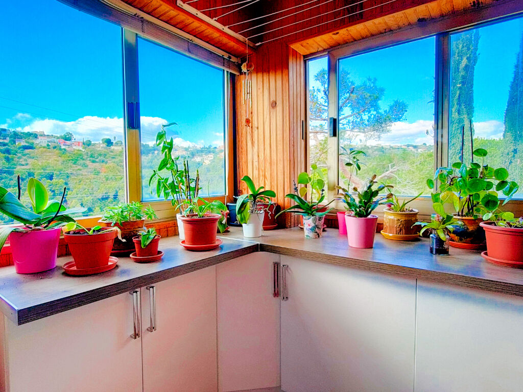 T4  au calme vue dégagée Nice collines