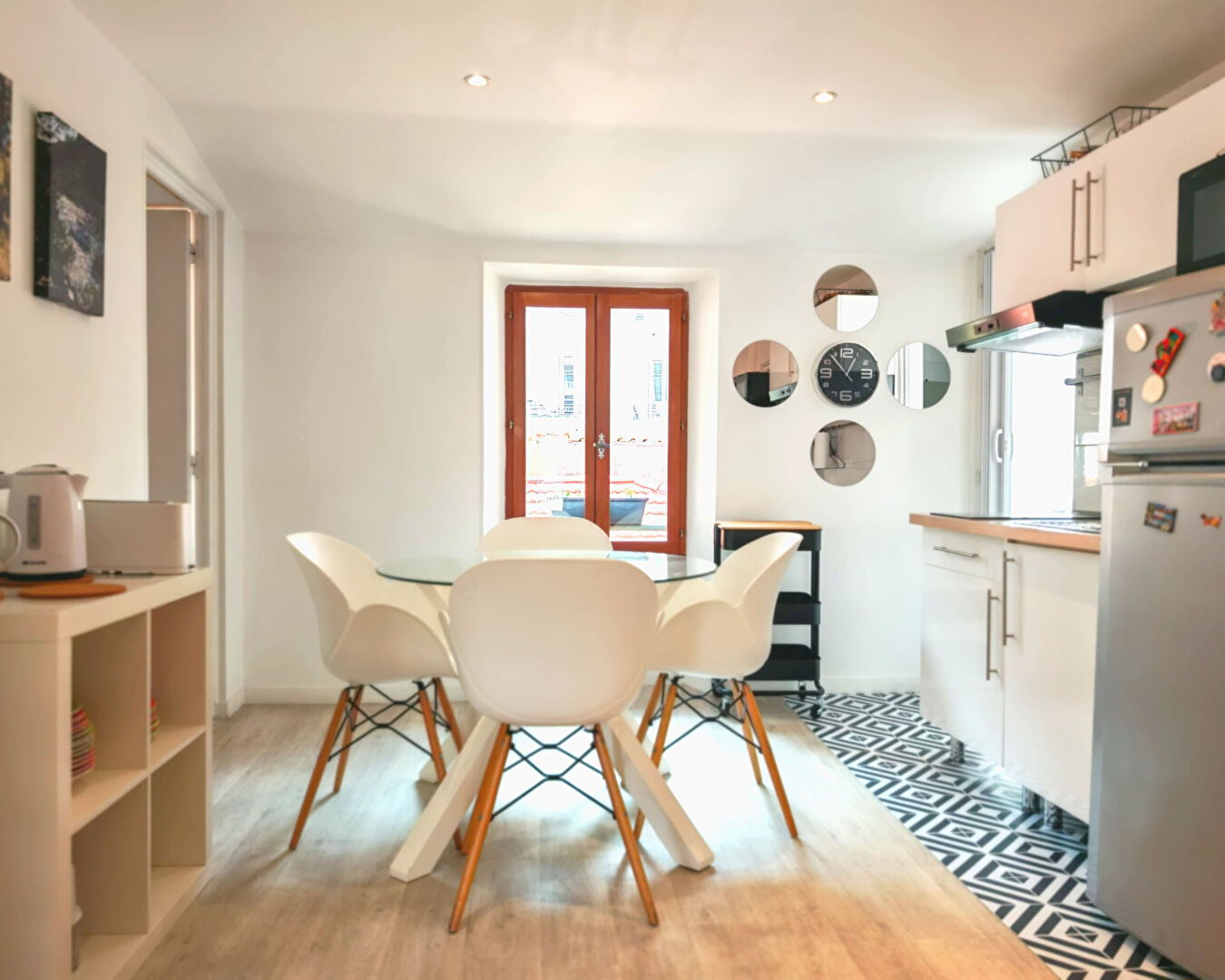 NICE OUEST - AV. CALIFORNIE MAGNAN: Charmant 3 Pièces 40m² - Dernier Étage SANS CHARGES