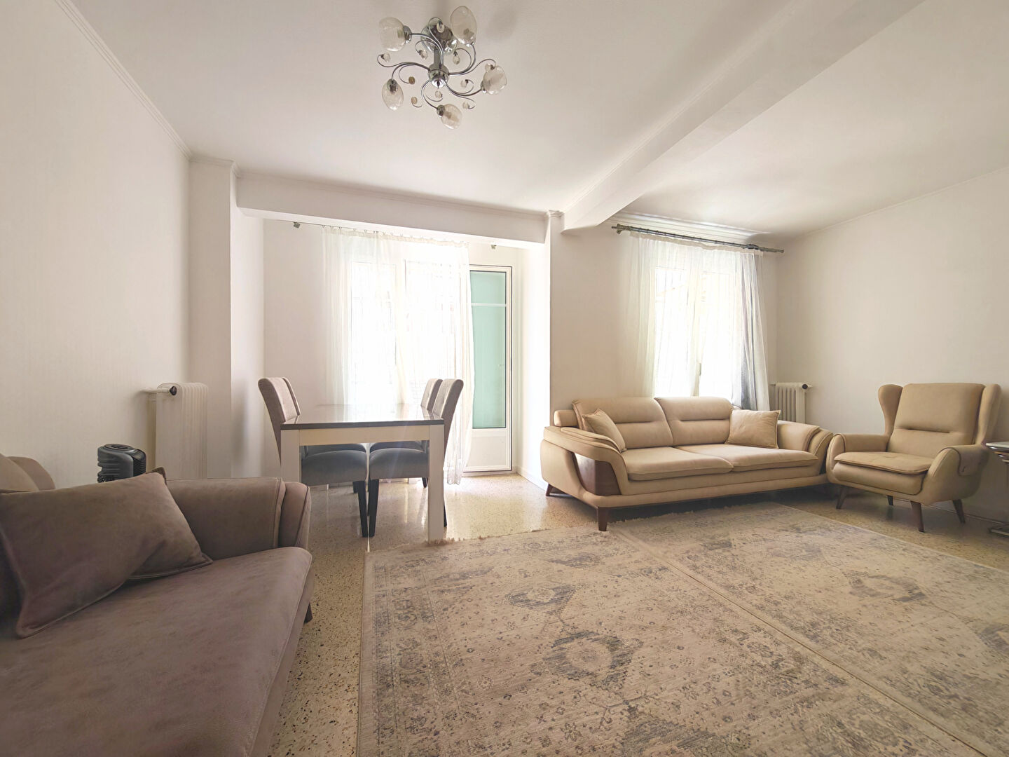 Nice Magnan/Bornala - 3 pièces de 62m² garage et cave, proche facs et commerces