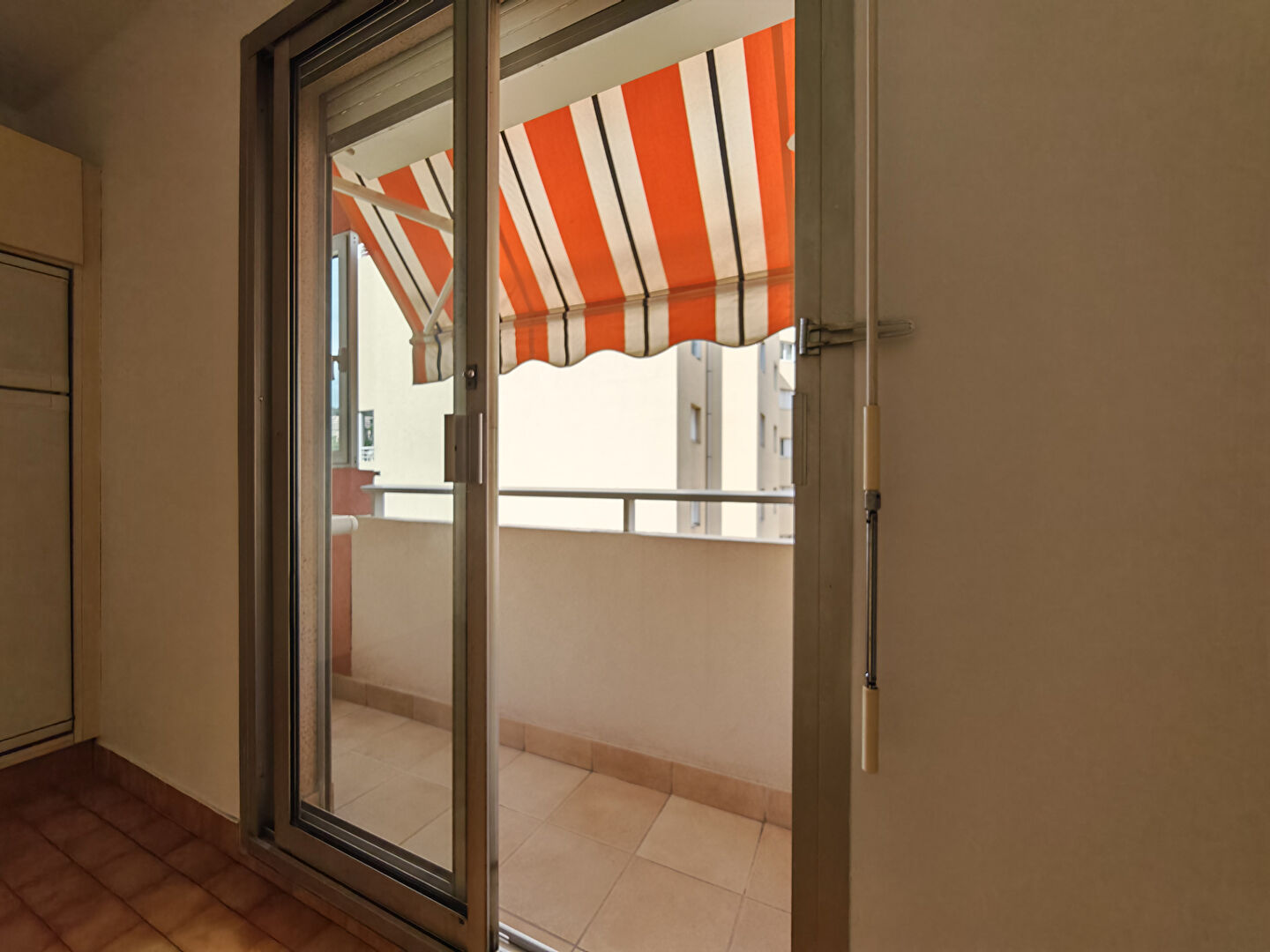 Photo Nice Californie/Lenval - 2 pièces traversant de 57m² en étage élevé avec terrasse, garage et cave image 6/6