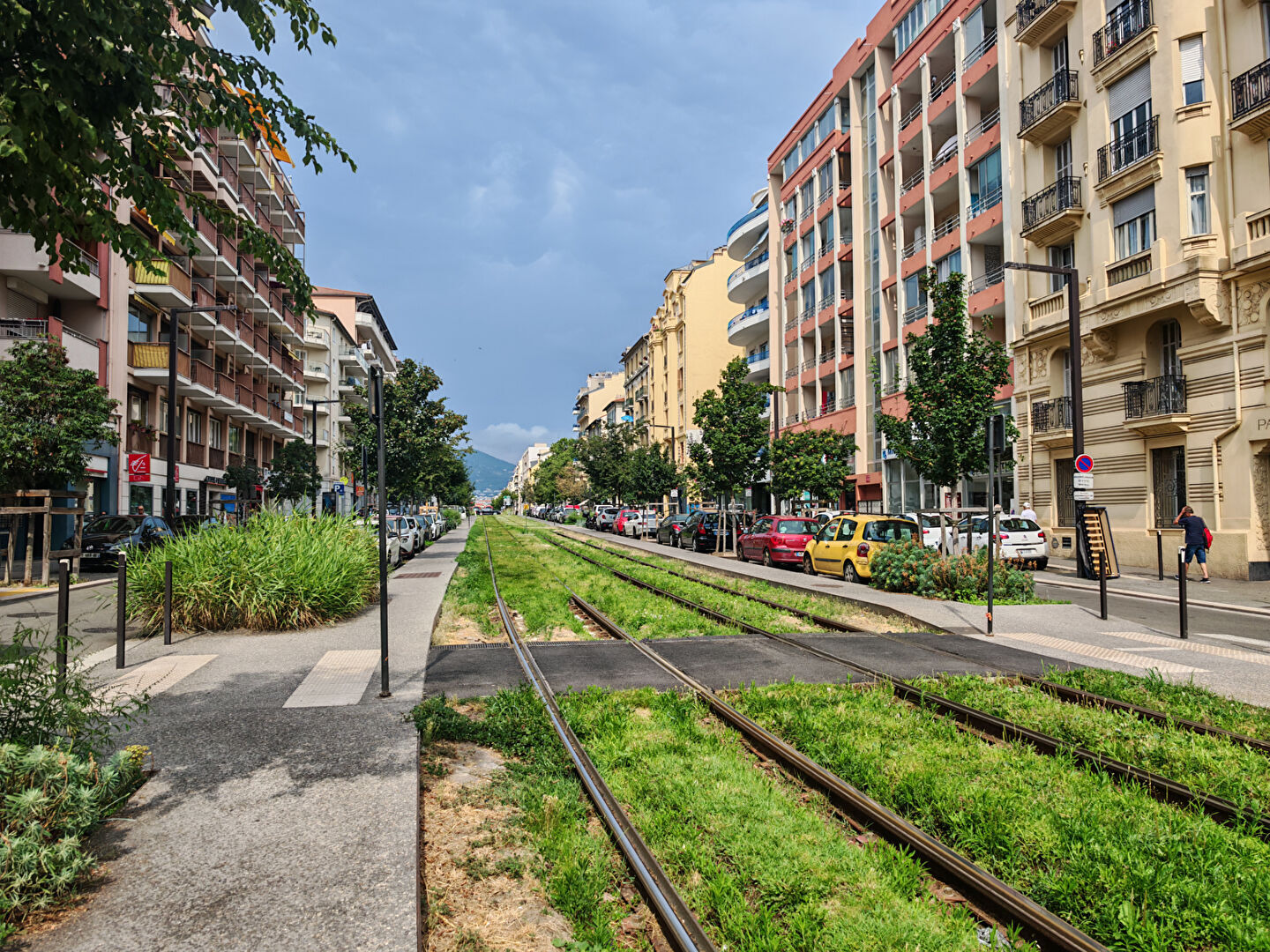 Photo Nice Californie/Magnan - Garage/box fermé de 13.5 m² avec porte coulissante facilement accessible image 3/3