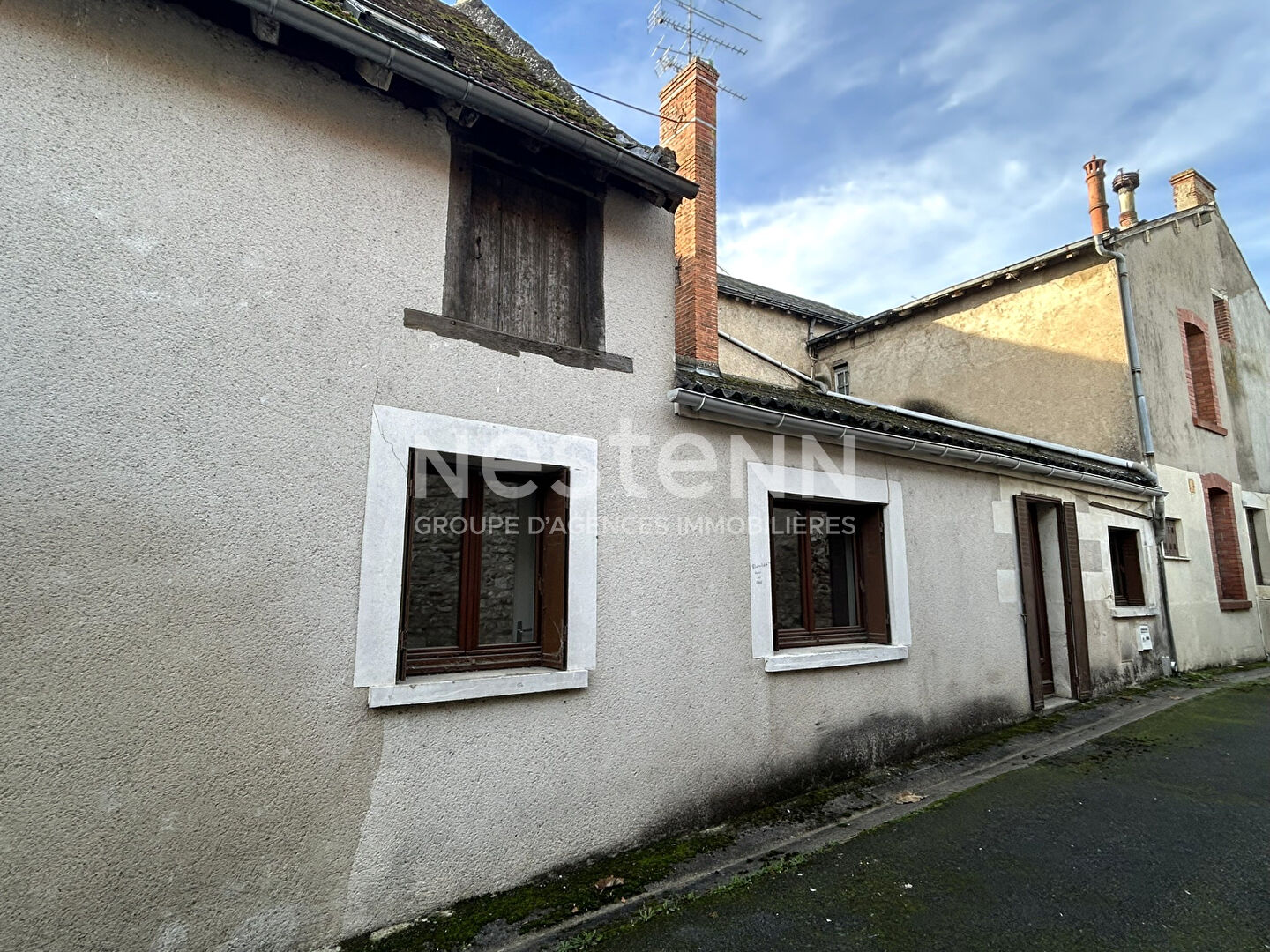 MAISON DE VILLE 1 CHAMBRE EN PLEIN COEUR DE CHABRIS, IDEAL INVESTISSEMENT (INDRE 36)